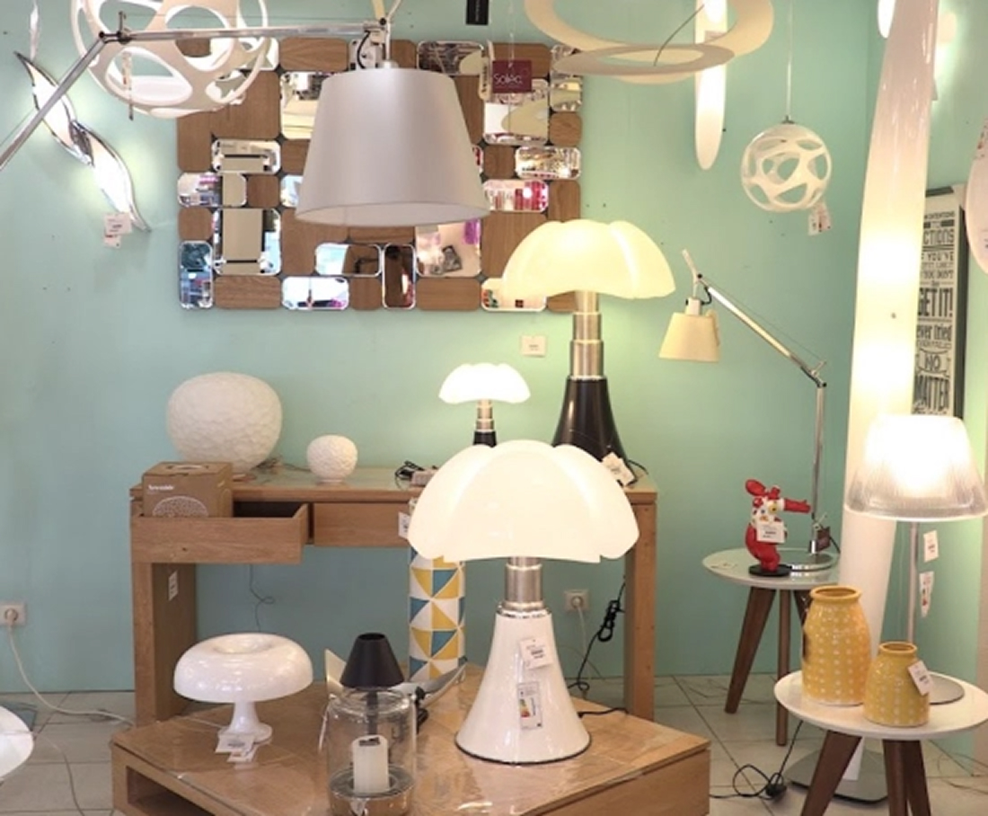 Gamme de luminaires exposée chez Lumi 11